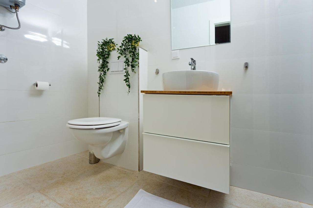Apartment And Studios Happy Place Hvar Town Zewnętrze zdjęcie