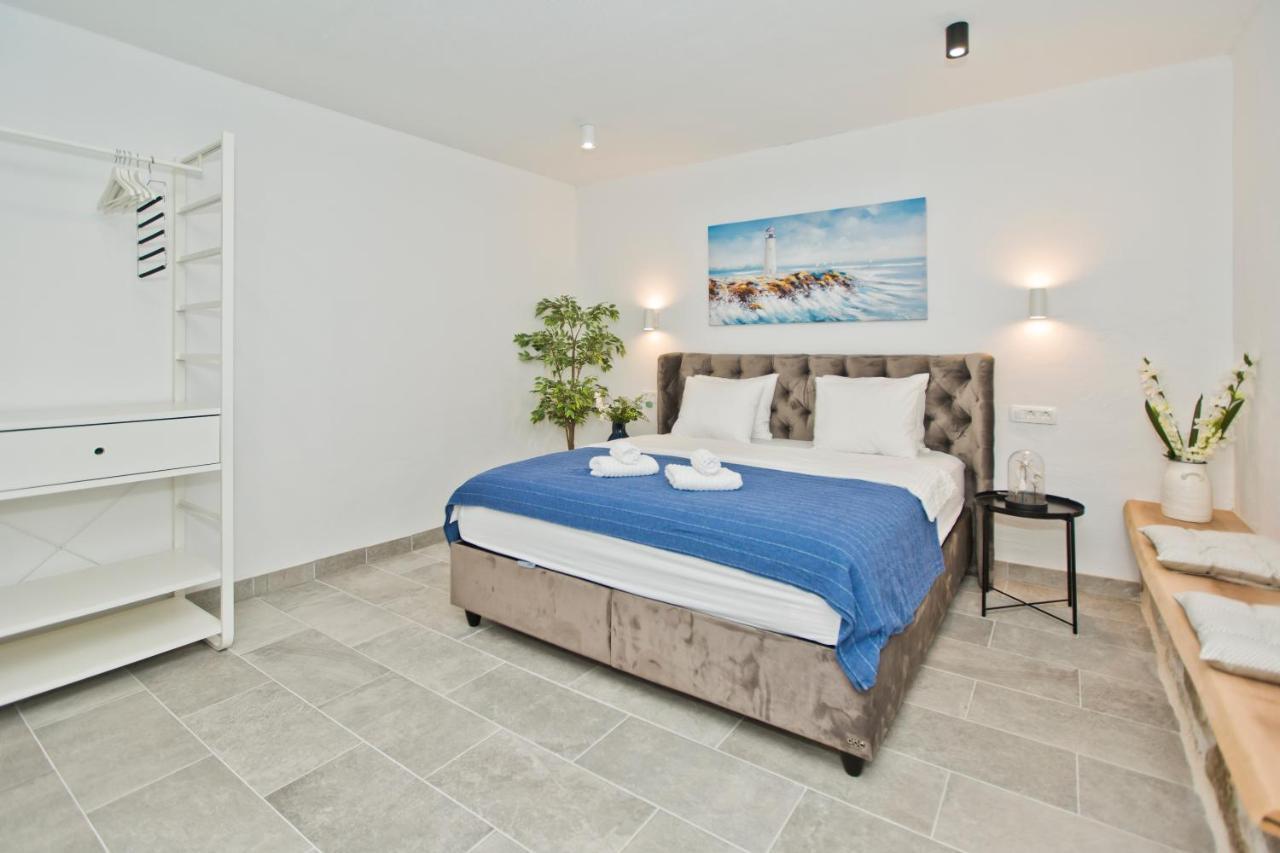 Apartment And Studios Happy Place Hvar Town Zewnętrze zdjęcie
